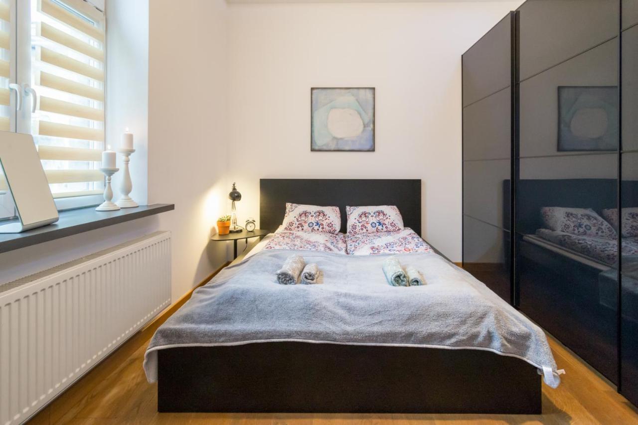 Modern, Stylish And Comfy In Trendy Jewish Quarter Daire Krakow Dış mekan fotoğraf